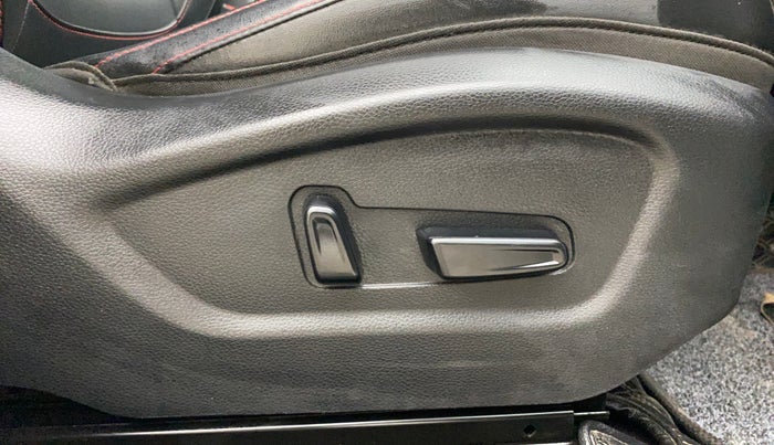 2020 KIA SELTOS GTX PLUS AT 1.5 DIESEL, Diesel, Automatic, 86,719 km, Driver Side Adjustment Panel