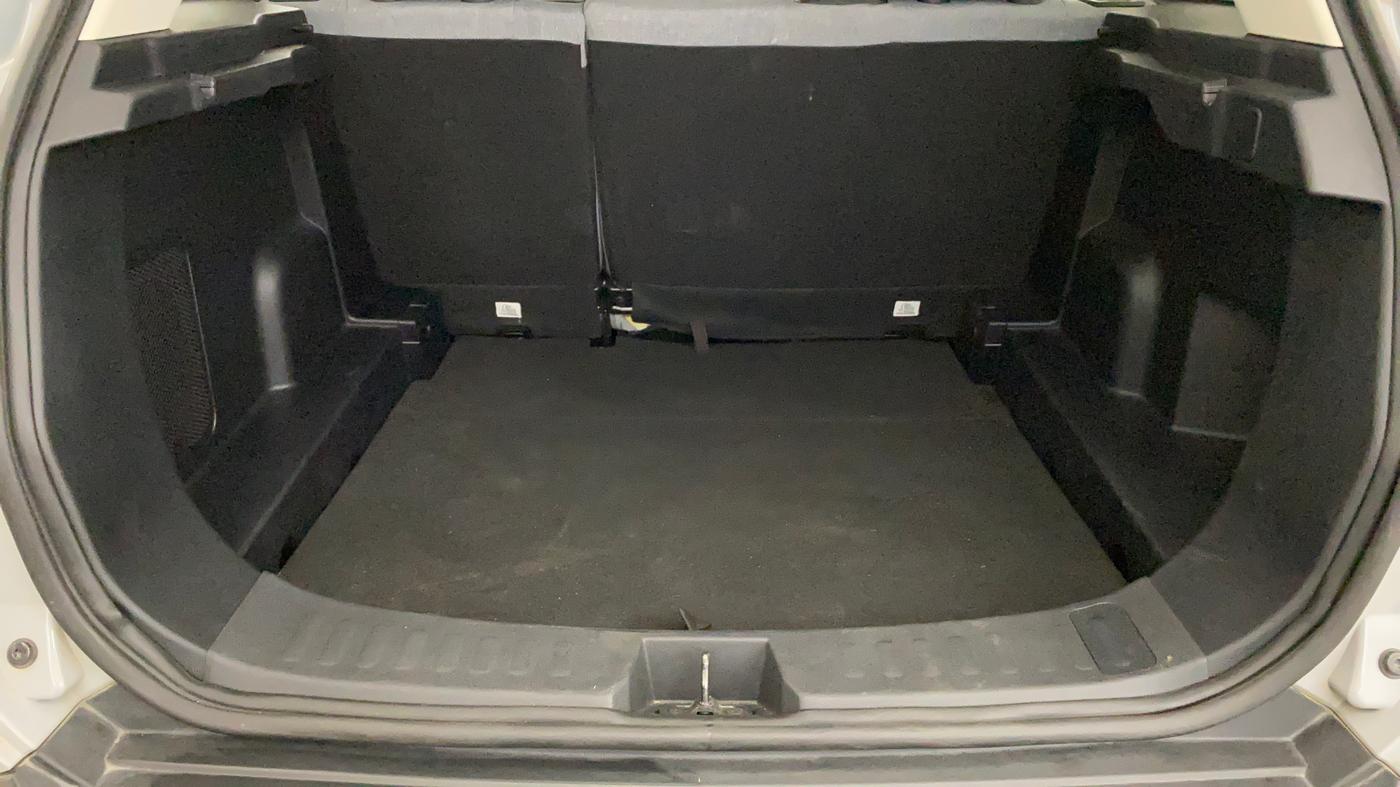 2024 Tata Harrier PURE (O), Diesel, Manual, 7,827 km, Boot Inside