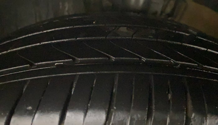 2021 Volkswagen Polo 1.0 GT TSI AT, Petrol, Automatic, 89,221 km, Left Front Tyre Tread