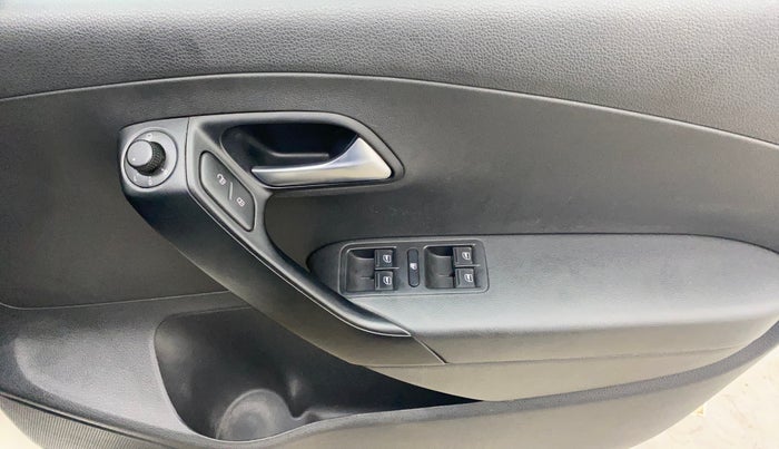 2021 Volkswagen Polo 1.0 GT TSI AT, Petrol, Automatic, 89,221 km, Driver Side Door Panels Control