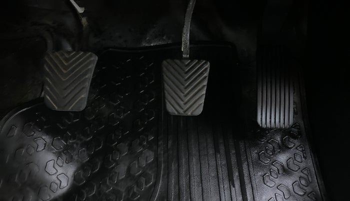 2018 Hyundai Verna 1.6 SX VTVT, Petrol, Manual, 34,323 km, Pedals