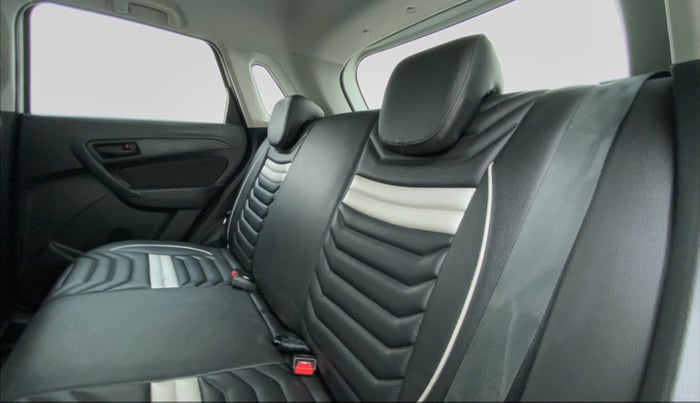 2017 Maruti Vitara Brezza VDI, Diesel, Manual, 26,350 km, Right Side Rear Door Cabin