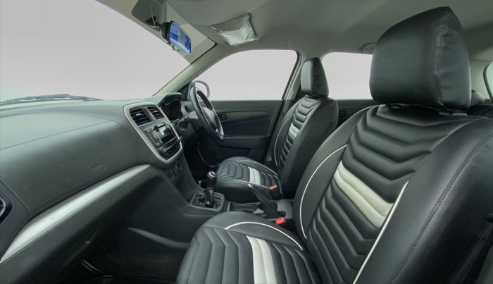 2017 Maruti Vitara Brezza VDI, Diesel, Manual, 26,350 km, Right Side Front Door Cabin