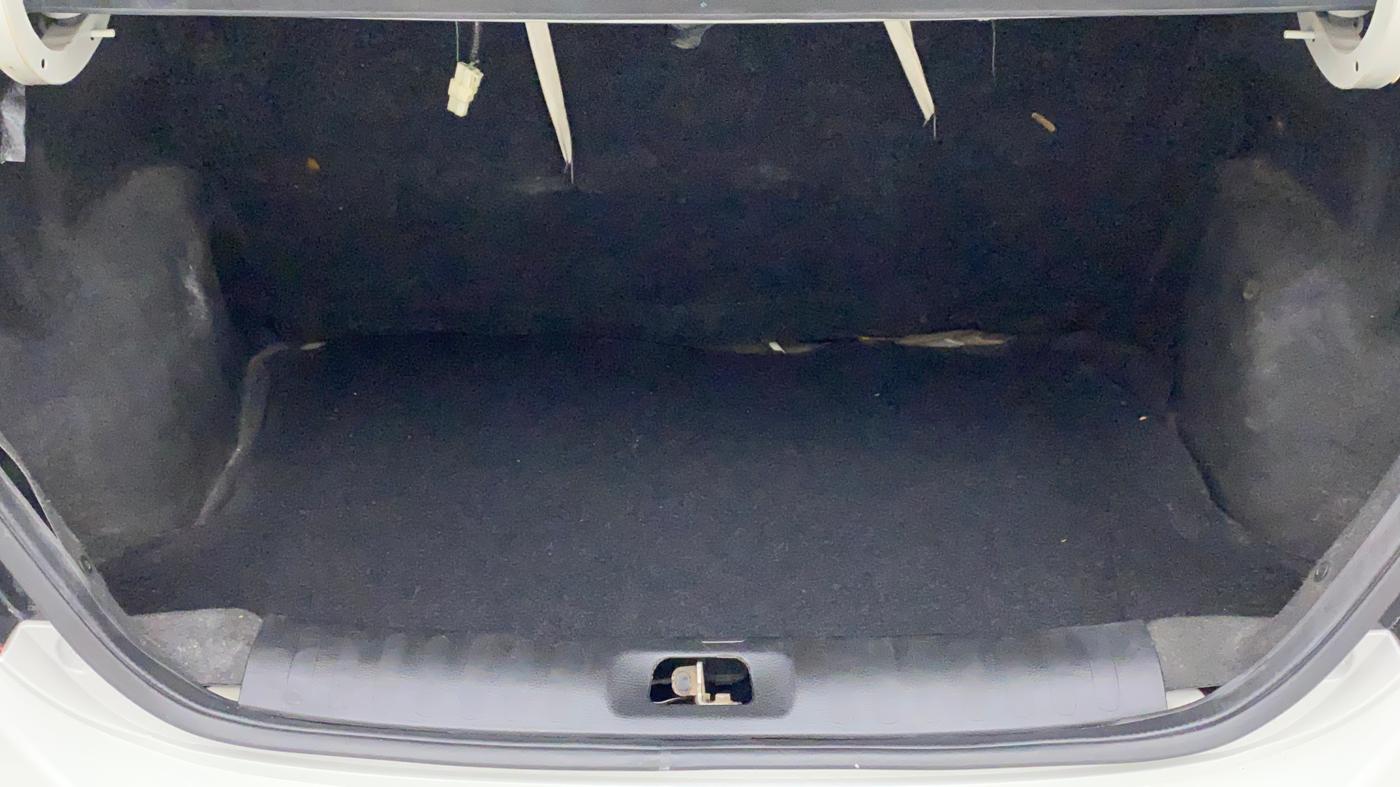 2012 Maruti Swift Dzire LXI, Petrol, Manual, 1,05,885 km, Boot Inside