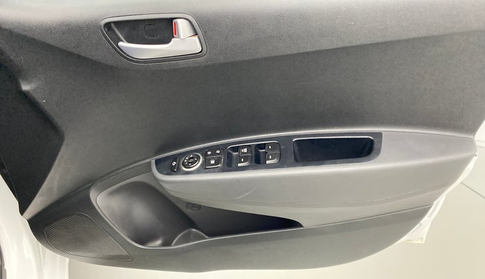 2019 Hyundai Grand i10 SPORTZ DUAL TONE 1.2 VTVT, Petrol, Manual, 43,550 km, Driver Side Door Panels Control
