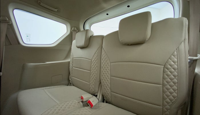 2020 Maruti Ertiga VXI SHVS, Petrol, Manual, 13,814 km, Third Seat Row ( optional )