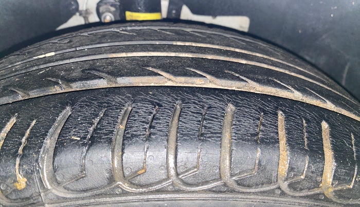 2019 Ford Ecosport TITANIUM 1.5L DIESEL, Diesel, Manual, 40,592 km, Right Front Tyre Tread