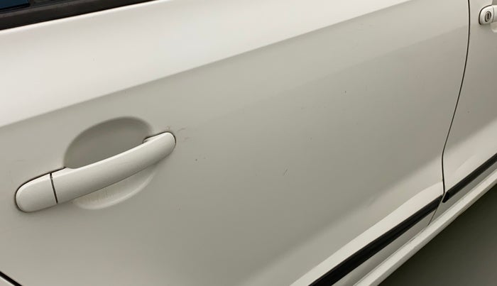 2011 Volkswagen Vento HIGHLINE PETROL AT, Petrol, Automatic, 61,100 km, Right rear door - Minor scratches