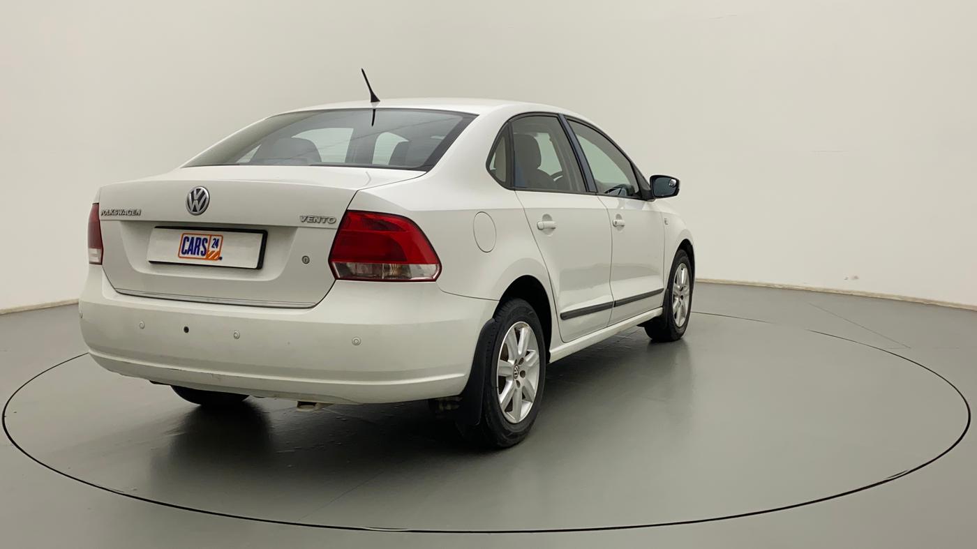 2011 Volkswagen Vento HIGHLINE PETROL AT, Petrol, Automatic, 61,100 km, Right Back Diagonal