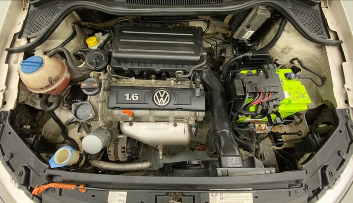 2011 Volkswagen Vento HIGHLINE PETROL AT, Petrol, Automatic, 61,100 km, Open Bonet