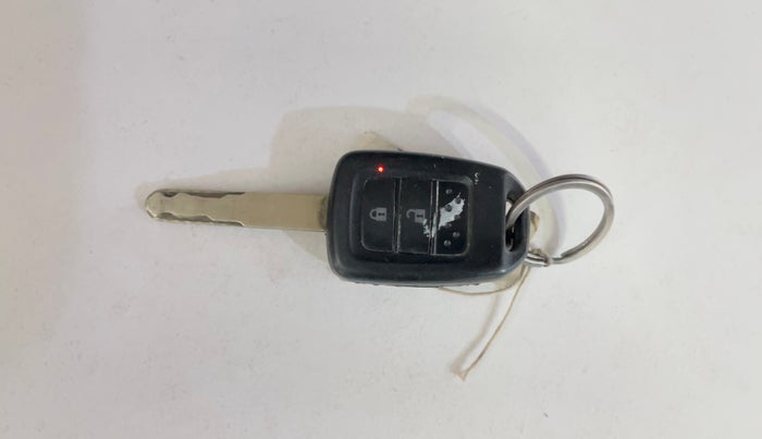 2016 Honda City 1.5L I-VTEC V MT, Petrol, Manual, 73,095 km, Key Close Up