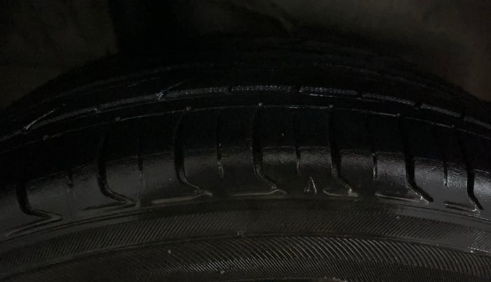 2016 Honda City 1.5L I-VTEC V MT, Petrol, Manual, 73,095 km, Right Rear Tyre Tread