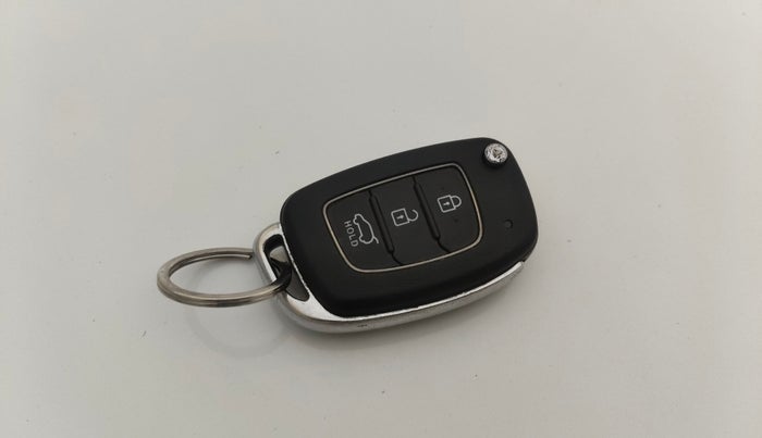 2020 Hyundai Elite i20 SPORTZ PLUS 1.2, Petrol, Manual, 57,476 km, Key Close Up