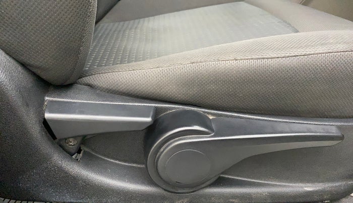 2017 Tata Tiago XZA PETROL, Petrol, Automatic, 45,408 km, Driver Side Adjustment Panel