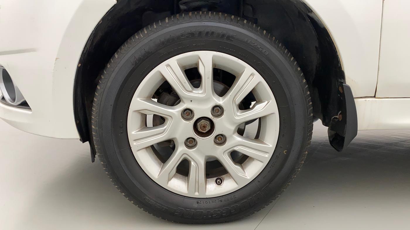 2017 Tata Tiago XZA PETROL, Petrol, Automatic, 45,408 km, Left Front Wheel