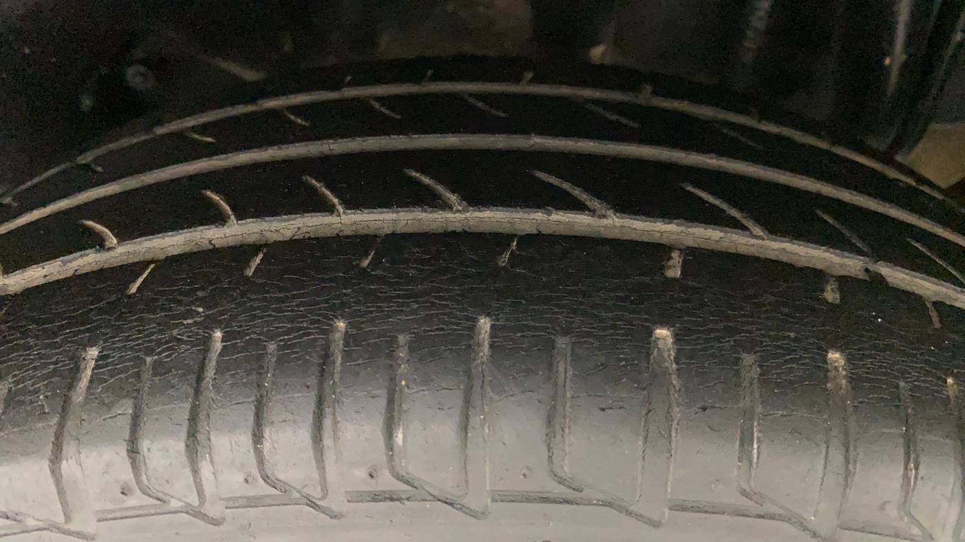 2017 Tata Tiago XZA PETROL, Petrol, Automatic, 45,408 km, Left Rear Tyre Tread
