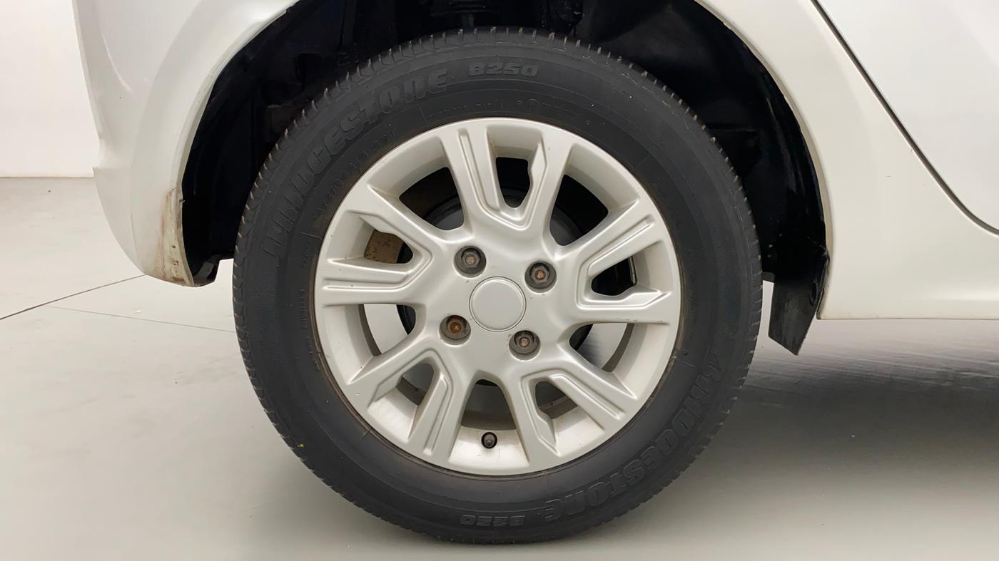 2017 Tata Tiago XZA PETROL, Petrol, Automatic, 45,408 km, Right Rear Wheel