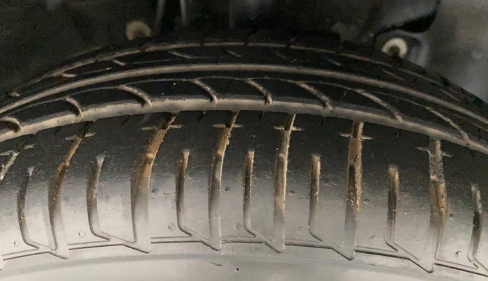 2017 Tata Tiago XZA PETROL, Petrol, Automatic, 45,408 km, Left Front Tyre Tread