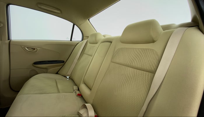 2015 Honda Amaze 1.5 SMT I DTEC, Diesel, Manual, 51,645 km, Right Side Rear Door Cabin