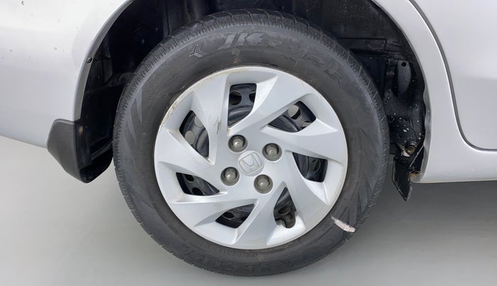 2015 Honda Amaze 1.5 SMT I DTEC, Diesel, Manual, 51,645 km, Right Rear Wheel