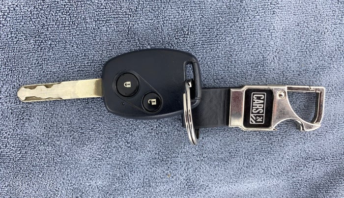 2015 Honda Amaze 1.5 SMT I DTEC, Diesel, Manual, 51,645 km, Key Close Up