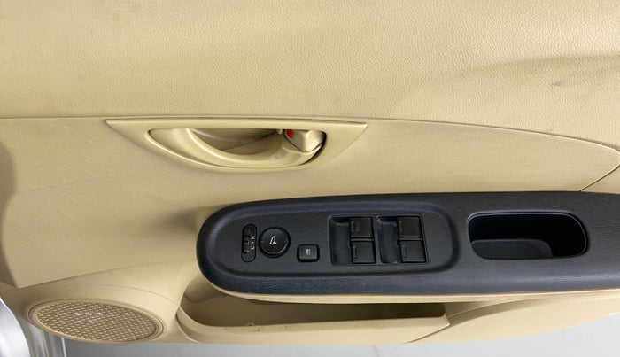 2015 Honda Amaze 1.5 SMT I DTEC, Diesel, Manual, 51,645 km, Driver Side Door Panels Control