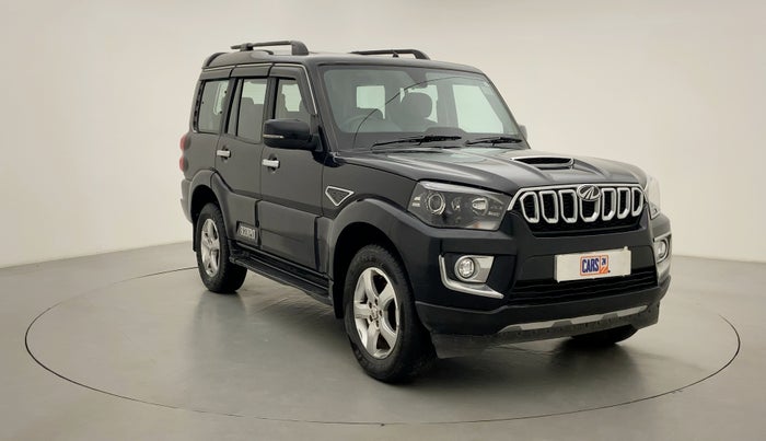 2018 Mahindra Scorpio S11, Diesel, Manual, 40,233 km, Right Front Diagonal