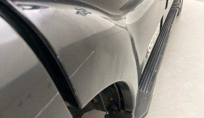 2018 Mahindra Scorpio S11, Diesel, Manual, 40,233 km, Right rear door - Minor scratches