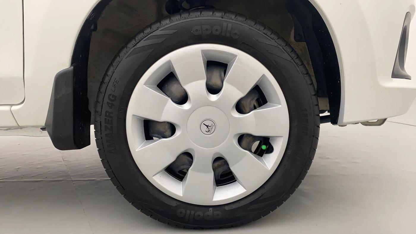 2014 Maruti Alto K10 VXI P, Petrol, Manual, 40,598 km, Right Front Wheel