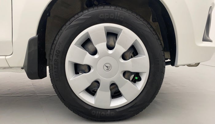 2014 Maruti Alto K10 VXI P, Petrol, Manual, 40,598 km, Right Front Wheel