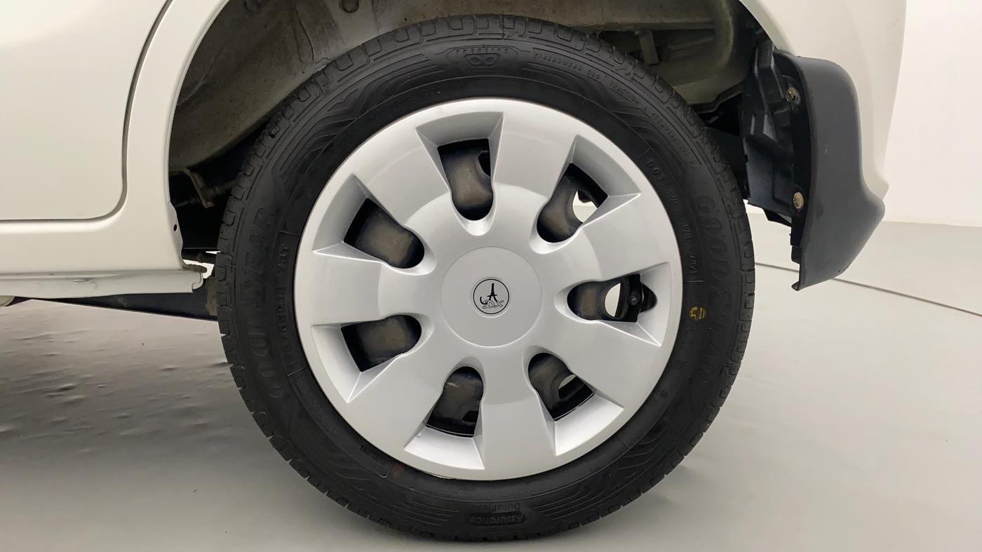 2014 Maruti Alto K10 VXI P, Petrol, Manual, 40,598 km, Left Rear Wheel