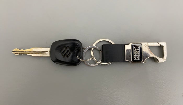 2014 Maruti Alto K10 VXI P, Petrol, Manual, 40,598 km, Key Close-up