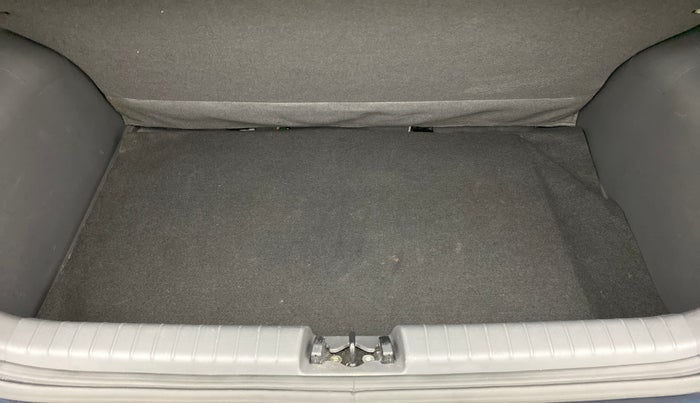2019 Hyundai GRAND I10 NIOS SPORTZ 1.2 AT, Petrol, Automatic, 27,276 km, Boot Inside