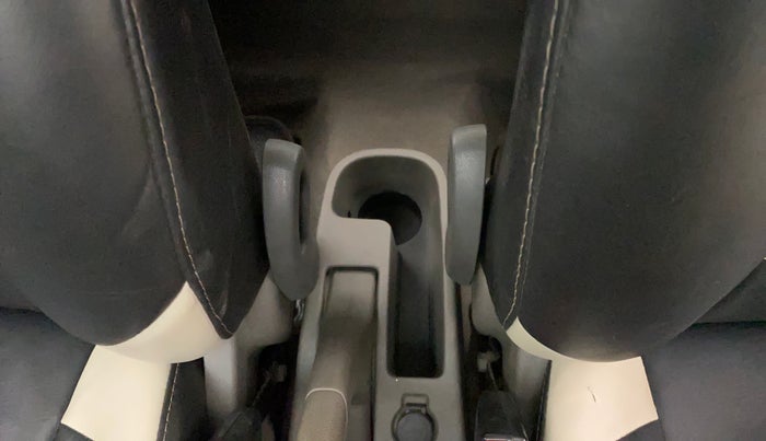 2012 Hyundai i10 MAGNA 1.2, Petrol, Manual, 67,944 km, Driver Side Adjustment Panel