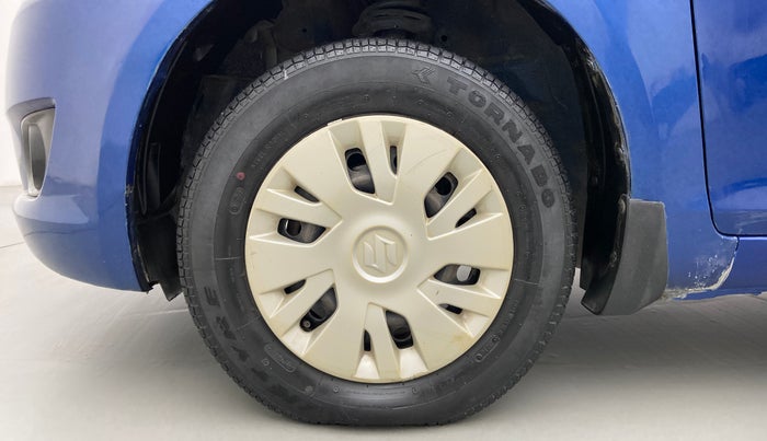 2014 Maruti Swift VXI, Petrol, Manual, 52,507 km, Left Front Wheel