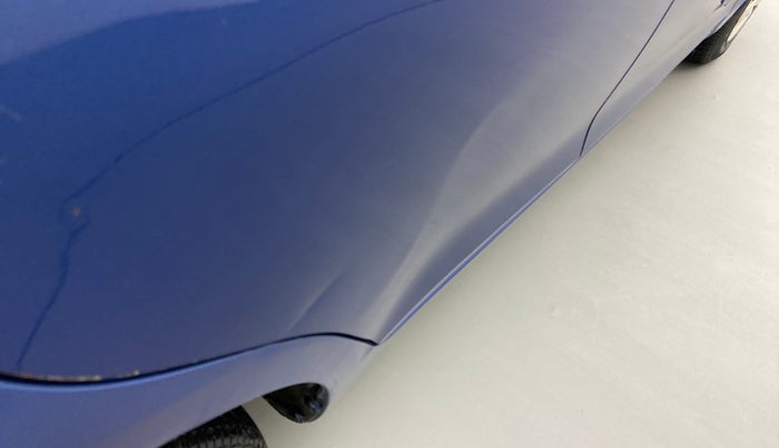 2014 Maruti Swift VXI, Petrol, Manual, 52,507 km, Right rear door - Slightly dented
