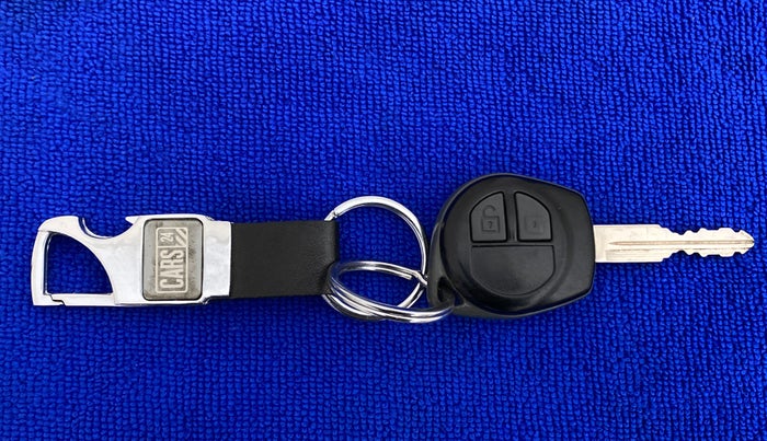 2015 Maruti Wagon R 1.0 VXI, Petrol, Manual, 49,865 km, Key Close Up