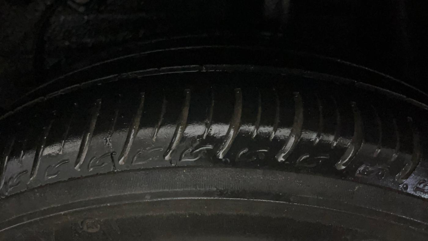 2018 Maruti Celerio ZXI AMT (O), Petrol, Automatic, 49,001 km, Left Rear Tyre Tread