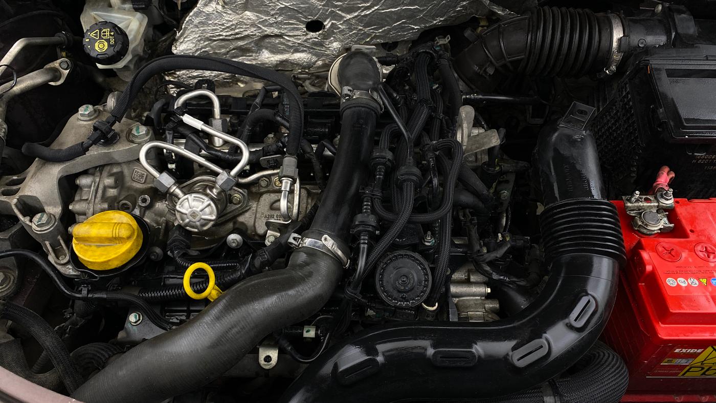 2021 Renault Duster RXS 1.3 TURBO PETROL MT, Petrol, Manual, 60,942 km, Engine View