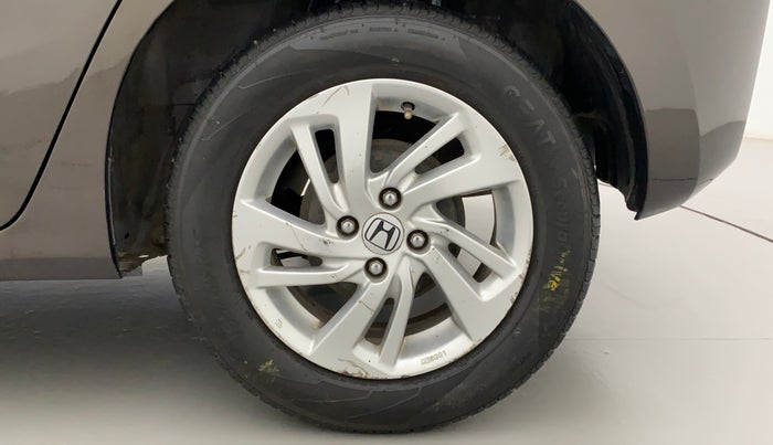 2017 Honda Jazz 1.2L I-VTEC V AT, Petrol, Automatic, 1,12,638 km, Left Rear Wheel