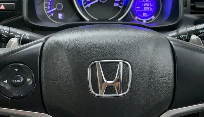 2017 Honda Jazz 1.2L I-VTEC V AT, Petrol, Automatic, 1,12,638 km, Paddle Shifters