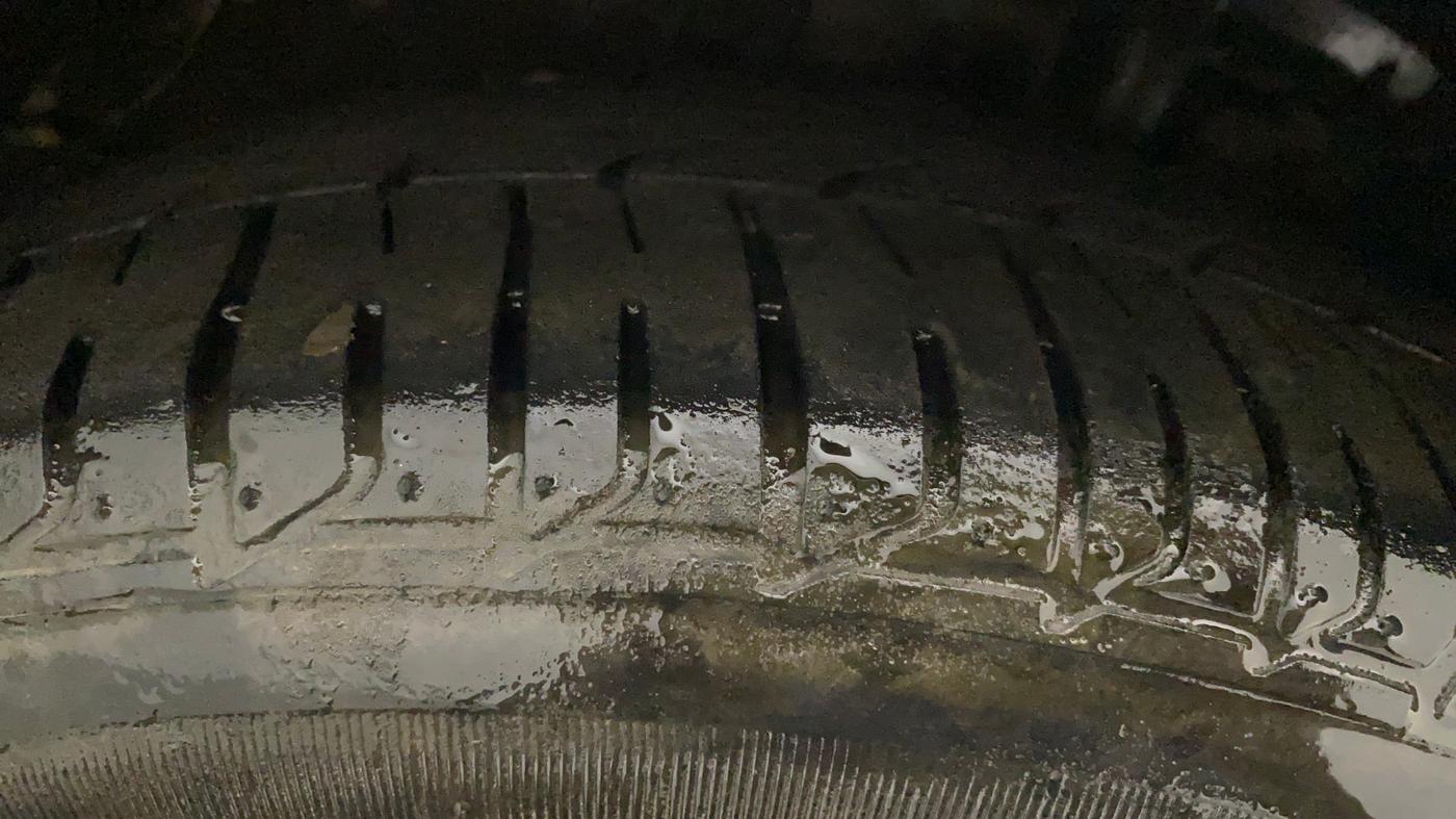 2017 Volkswagen Polo GT TSI AT, Petrol, Automatic, 1,04,094 km, Right Rear Tyre Tread
