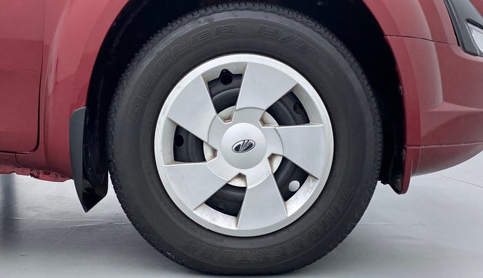 2019 Mahindra XUV500 W5 FWD, Diesel, Manual, 4,281 km, Right Front Wheel