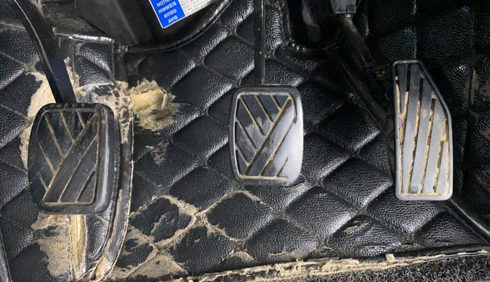 2019 Maruti Baleno DELTA 1.2 K12, CNG, Manual, 55,825 km, Pedals