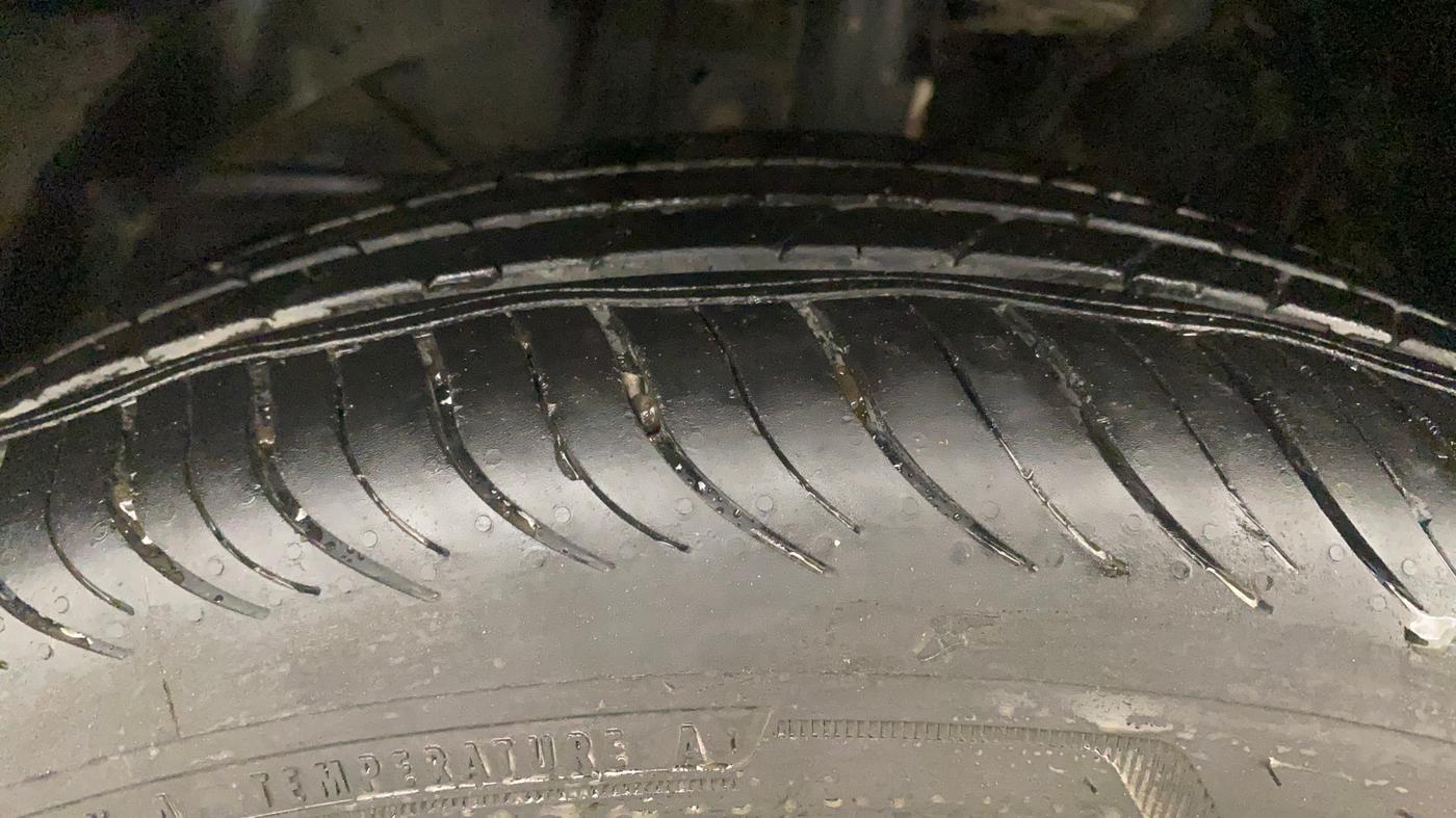 2023 Maruti FRONX DELTA PLUS 1.2MT, Petrol, Manual, 61,451 km, Left Front Tyre Tread
