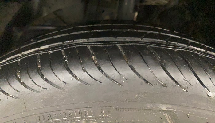 2023 Maruti FRONX DELTA PLUS 1.2MT, Petrol, Manual, 61,451 km, Left Front Tyre Tread