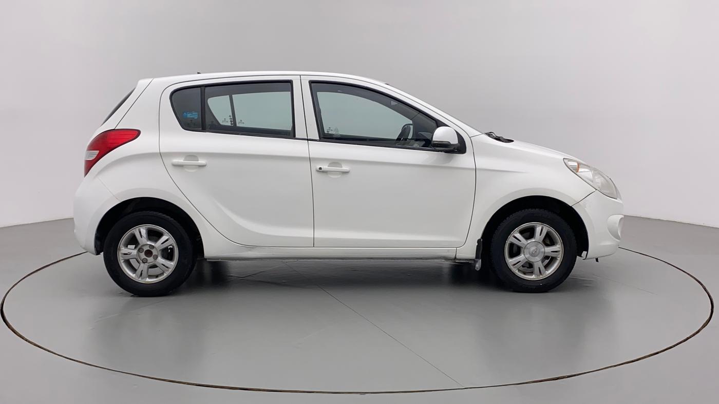 2011 Hyundai i20 SPORTZ (O) 1.2, Petrol, Manual, 56,171 km, Right Side View