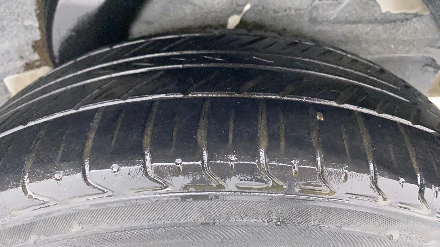 2011 Hyundai i20 SPORTZ (O) 1.2, Petrol, Manual, 56,171 km, Left Rear Tyre Tread