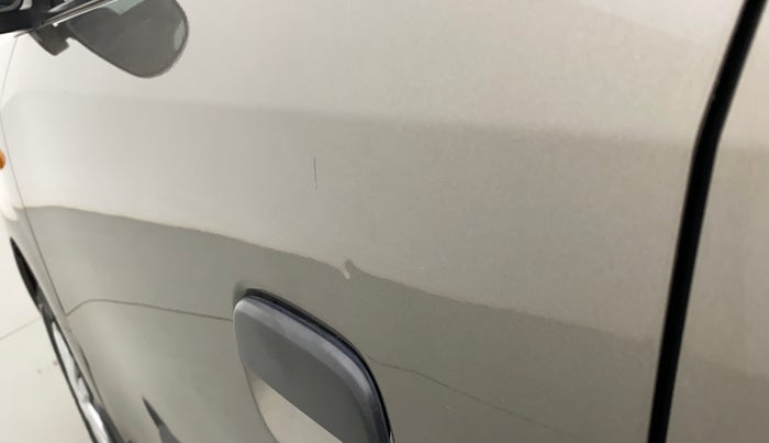 2022 Maruti New Wagon-R LXI CNG (O) 1.0, CNG, Manual, 72,759 km, Front passenger door - Slightly dented