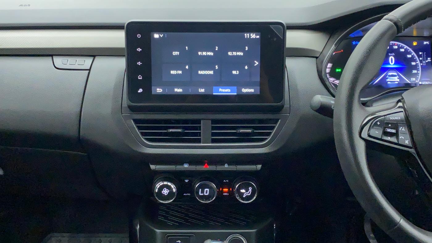 2021 Renault Kiger RXZ 1.0 Easy R Petrol, Petrol, Automatic, 6,957 km, Air Conditioner